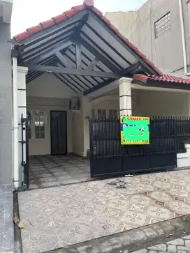 Dijual Rumah 1 lt di Taman Royal 2 Tanah Tinggi Tangerang 6 x 17 m2