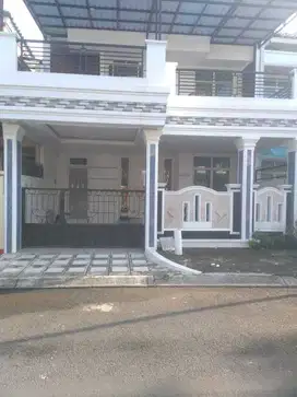 Rumah siap huni sudah renovasi di kawasan modernland