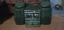 Compo Sony HCD V808