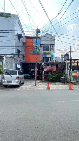 DiJual Ruko 3 1/2 Lantai (2 ruko Gandeng ) di Rawamangun Jakarta timur