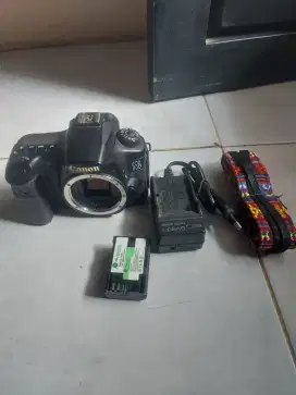 Camera canon 60d body