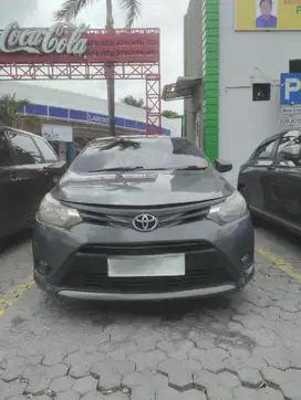 Toyota Limo 2014 Bensin