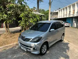 Toyota Avanza S 1.5 AT 2010