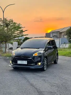 SIENTA Q AT 2018 - TGN 1 - Record Toyota