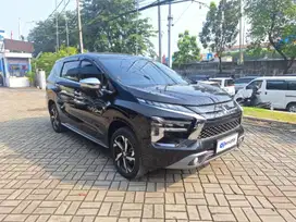 Low KM Mitsubishi Xpander 1.5 Ultimate Bensin-AT 2022 RKM