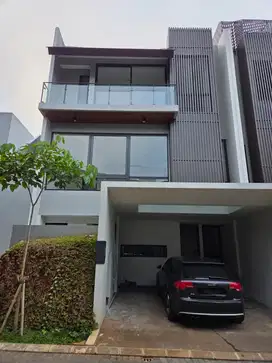 Rumah Akses Strategis Dalam Cluster Asri & Nyaman di Serenia Hills