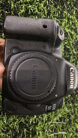 Kamera canon 5D mark 4 includ lensa