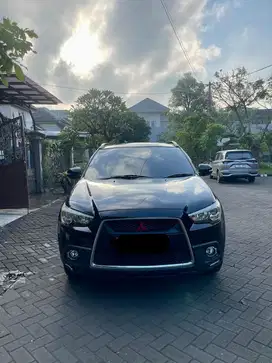 Dijual Outlander Sport PX Hitam