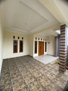 Rumah siap huni DP 0% lokasi 10 menit ke stasiun depok