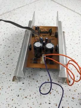 Amplifier aktif bazoka