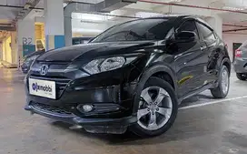 TDP 9,JT Honda HR-V 1.5 E Bensin-AT Hitam 2017