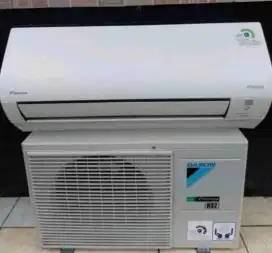 AC Daikin 1/2 PK Standar ( Mau Pindah Rumah )