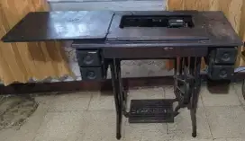Di jual mesin jahit