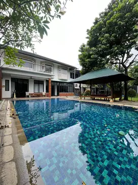 Jual Rumah Mewah di Ampera Kemang, Luas 1.220 m