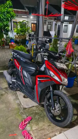Mio M3 warna merah