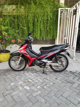 Dijual sepeda motor Honda Supra X 125