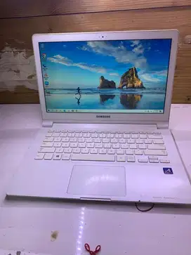 laptop samsung Quad cor x4