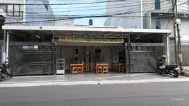 Rumah Luas Strategis di jalan Agung Permai 1 Sunter Bebas Banjir