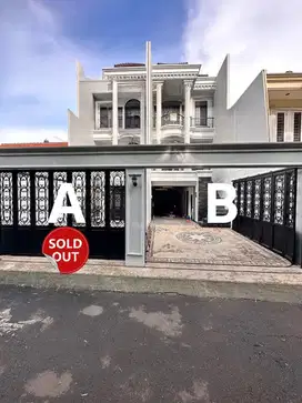 Dijual Unit Rumah Mewah Bergaya Eropa Klasik Di Pejaten, Pasar Minggu