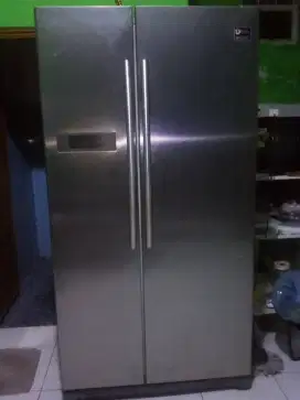 Jual kulkas Samsung Side by Sade