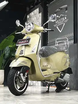 Limited Edition‼️Vespa Primavera Anniv 75th 2021 - Ayu Mustika