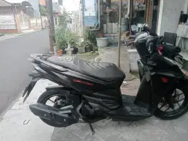 jual honda vario 125 kzr thn 2015