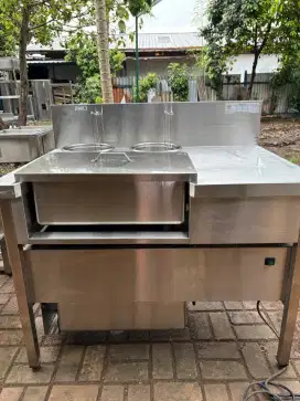 electric dusting fried chicken Nayati
ukuran 120x80x85
harga 5jt