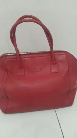 Tas merk Furla, kondisi mulus