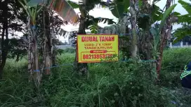 Jual 2 kapling tanah 2 x 126 m² ( 28 x 9 m)