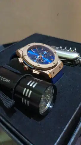SWISS NAVY CHRONOGRAPH
