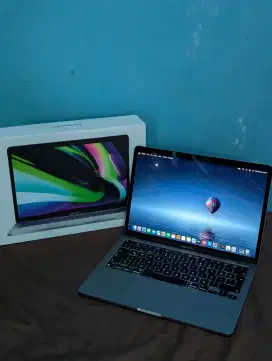 Macbook Pro M2 8/256gb Fullset