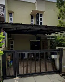 Rumah Dua Lantai Bagus di Perumahan Puri Gading Dekat Tol Jatiwarna