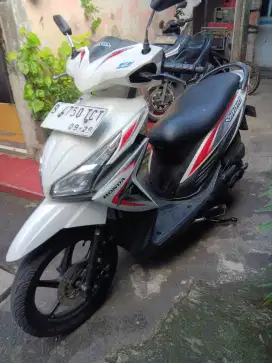 Honda Vario LED 110cc PGMF.1 Mesin Bagus Body Bagus