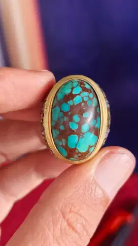 Natural Turquoise Pirus Mesir Lawas Ring Perak
Lab Memo dari WGL
