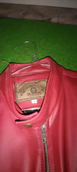 Jaket semi kulit bisa dipake cewek cowok