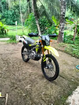 Jual cepat klx se belum setaun dari deler