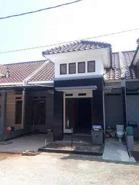 Dijual rumah siap huni free legalitas lokasi limo depok