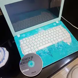 Laptop Asus X441N