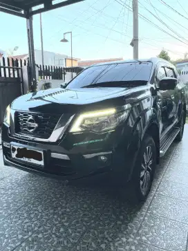 Nissan Terra 2018 VL Hitam
