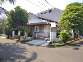 Dijual rumah murah dibawah harga pasar di sektor 9 bintaro