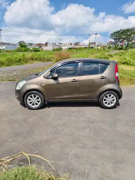 Suzuki Splash 2011 Bensin
