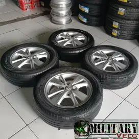 Velg OEM Veloz R15