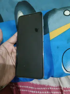 Samsung Z flip 4 8+128 nominus BS tt