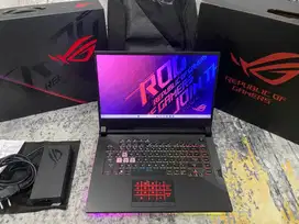 Asus RoG Strix Core i7-9750H RTX 2060 6Gb GDDR6 16/512Gb Fullset