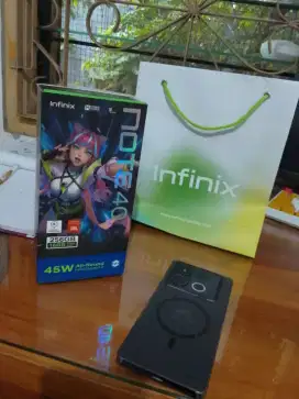 Infinix note 40 obsidian