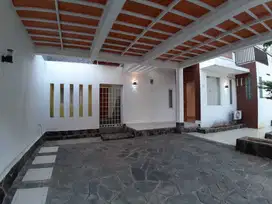 Rumah Cantik Hitung Tanah saja di Bumi Adipura Bandung