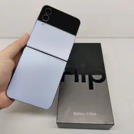 LIKE NEW! Samsung Z Flip 4 8/256GB Blue Fullset No Garis
