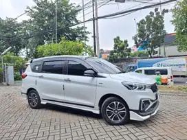 Low KM Suzuki Ertiga 1.5 SS Hybrid-AT 2024 RZX
