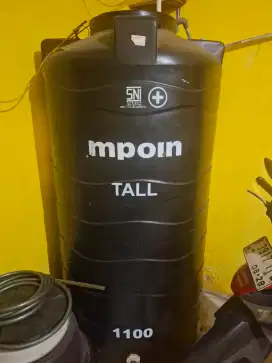 Toren m poin 1100 liter