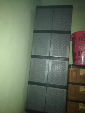 Lemari plastik 4 susun